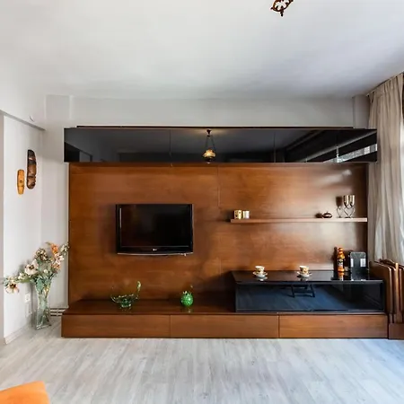Stylish And Cozy Flat In Ortakoy Besiktas Διαμέρισμα